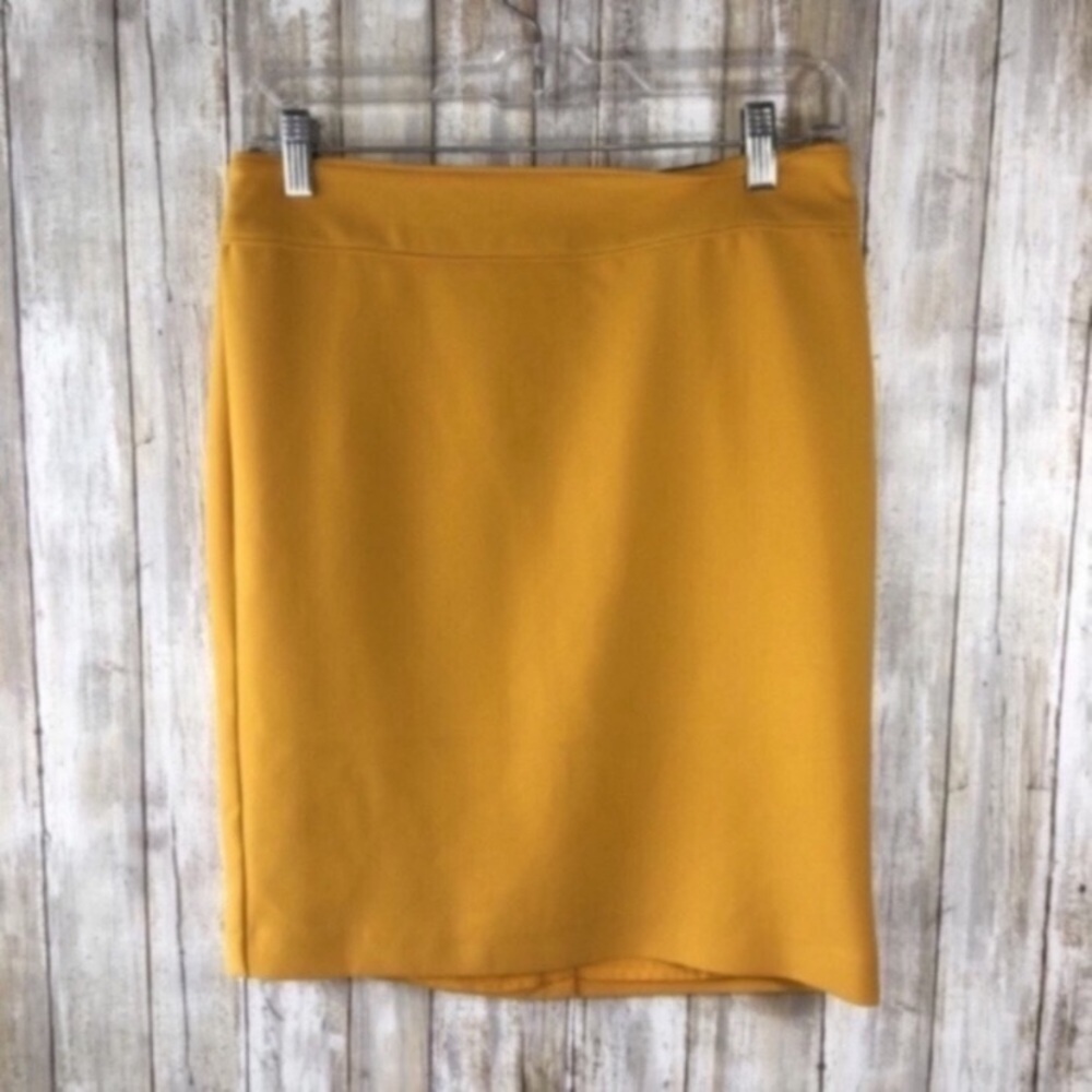 NWT Banana Republic Mustard Yellow Pencil Skirt